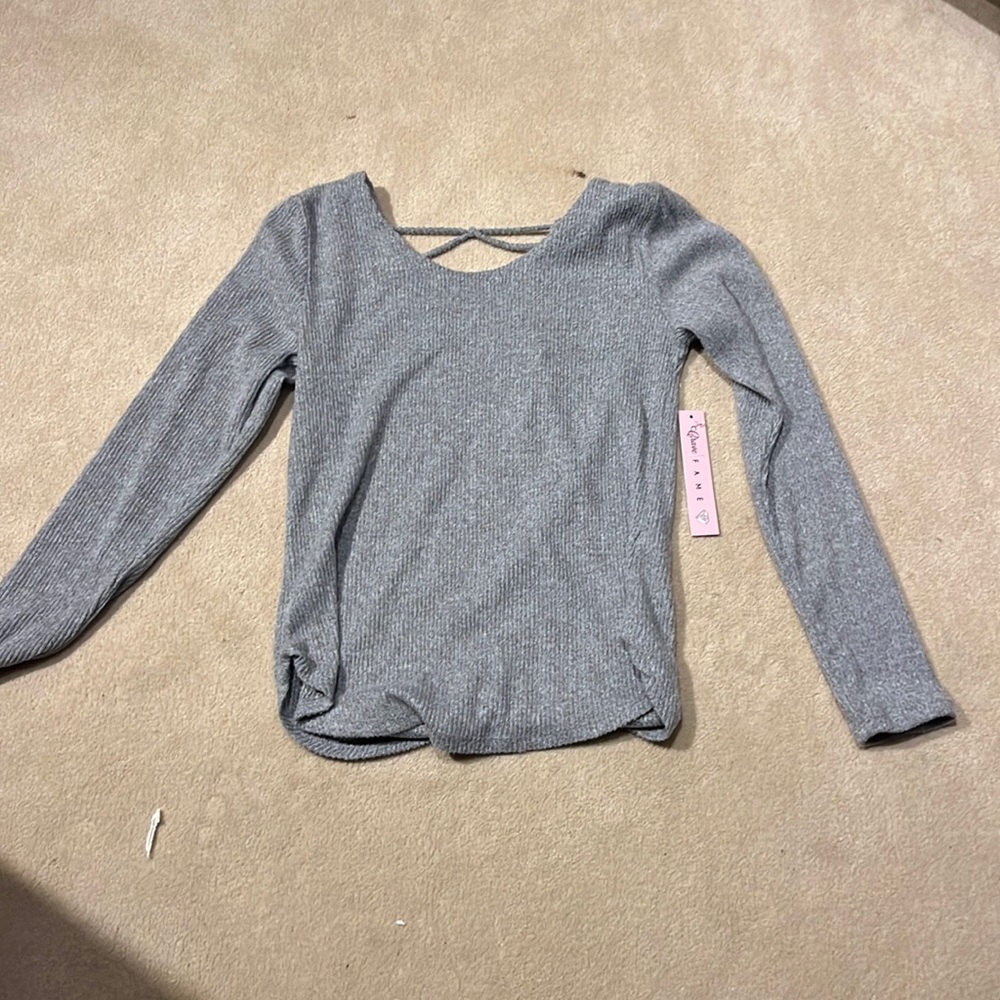cute grey shirt